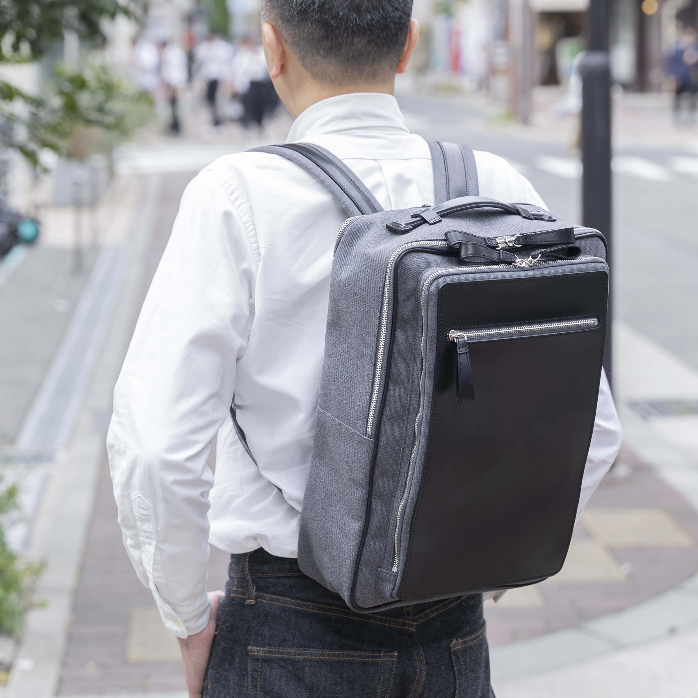 トランクケースの雰囲気を出すためにミリ単位の調整