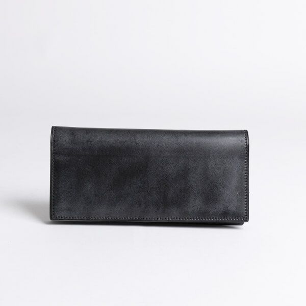 万双の長財布